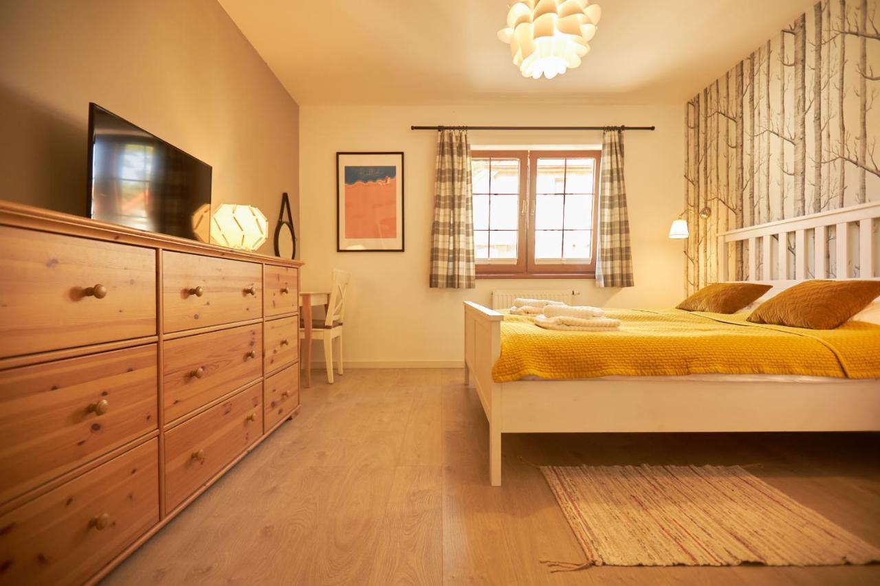Seayou Yellow House Villa Rogowo  Luaran gambar