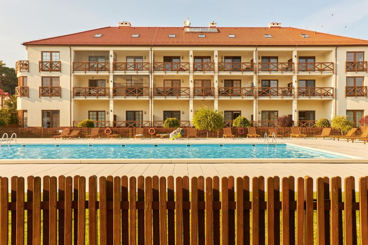 Seayou Yellow House Villa Rogowo  Luaran gambar