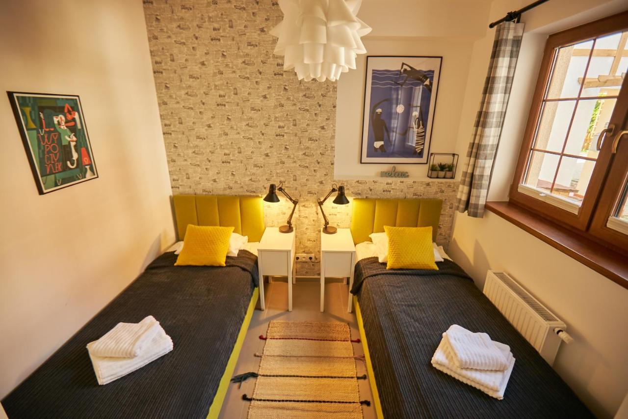 Seayou Yellow House Villa Rogowo  Luaran gambar